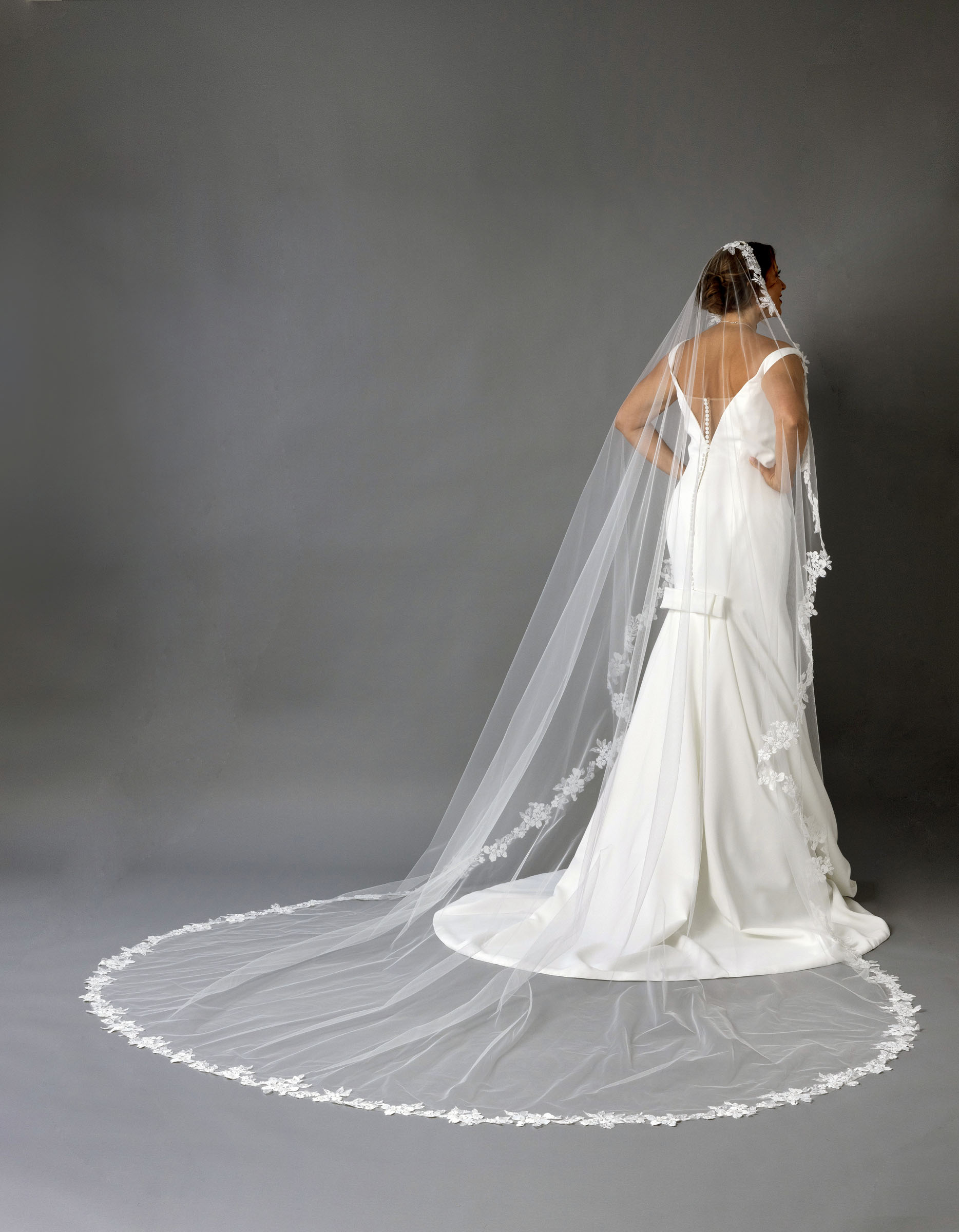 Bridal Classics Single Tier Veils MV-2567