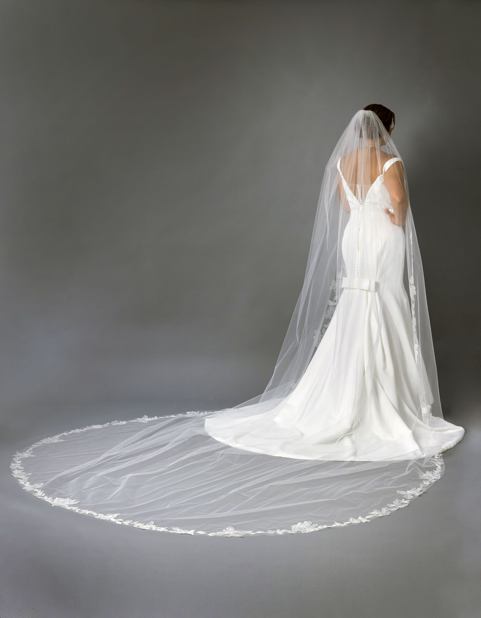 Bridal Classics Single Tier Veils MV-2573