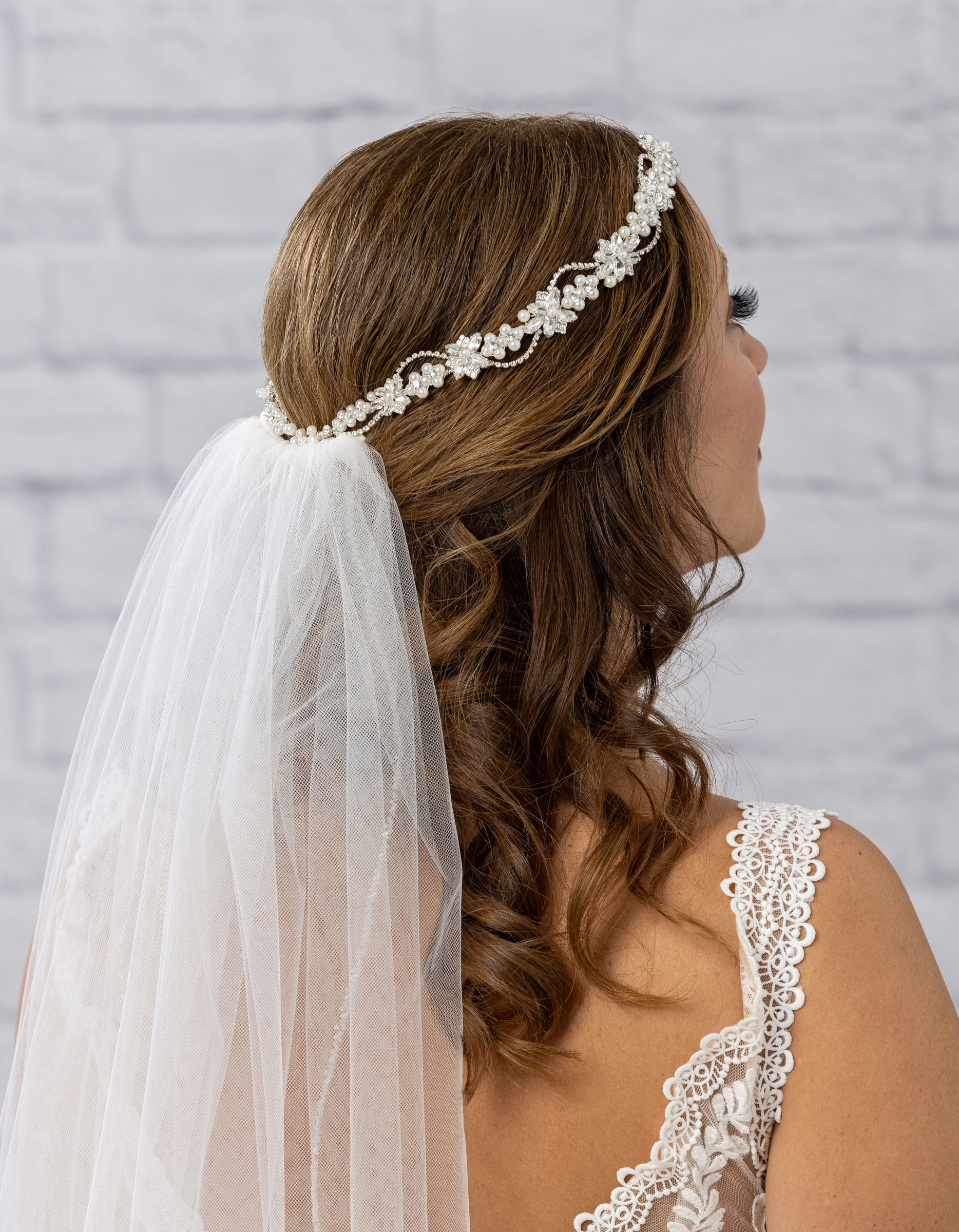 Bridal Classics Wreaths & Vines T-4583