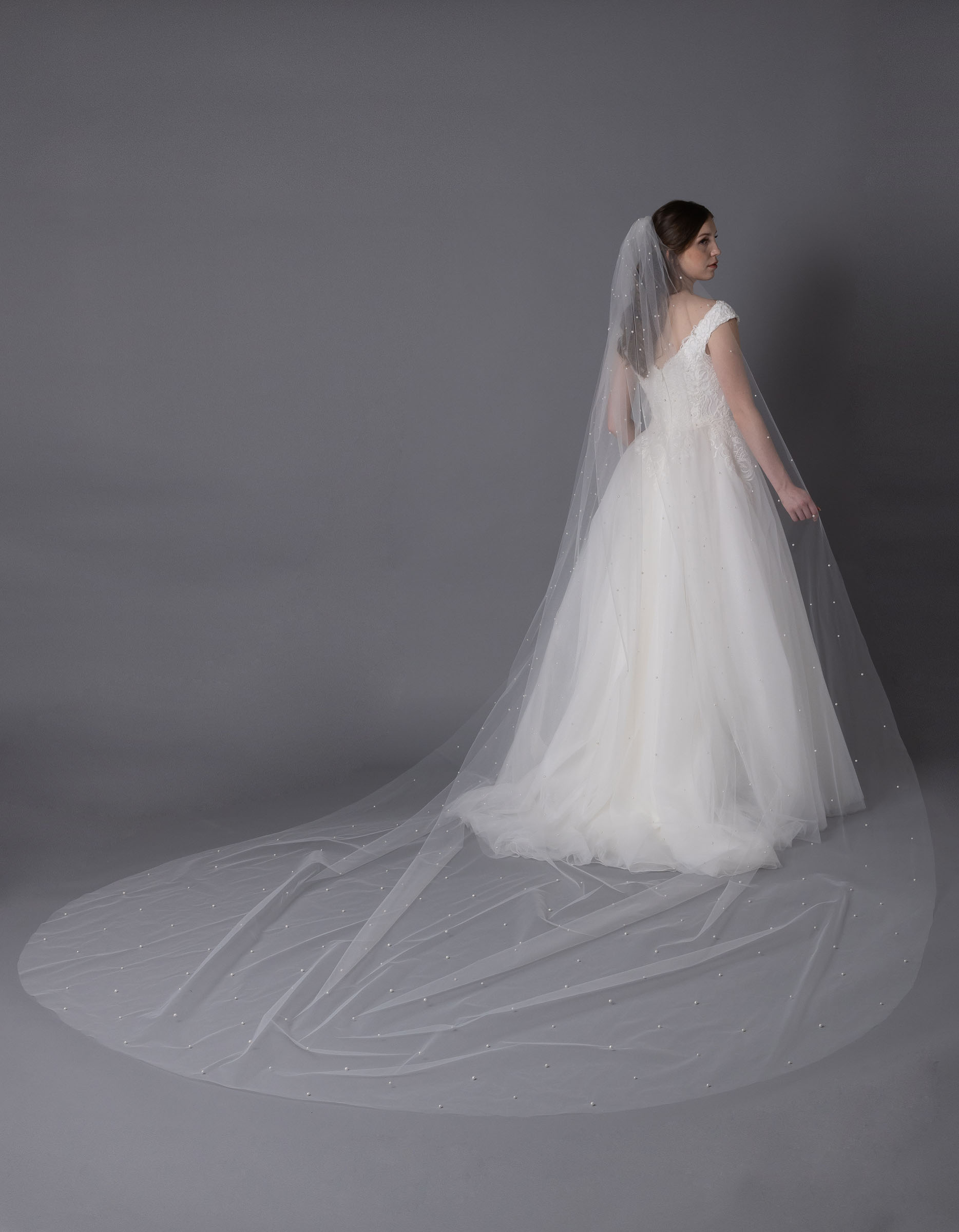 Bridal Classics Single Tier Veils MV-2598