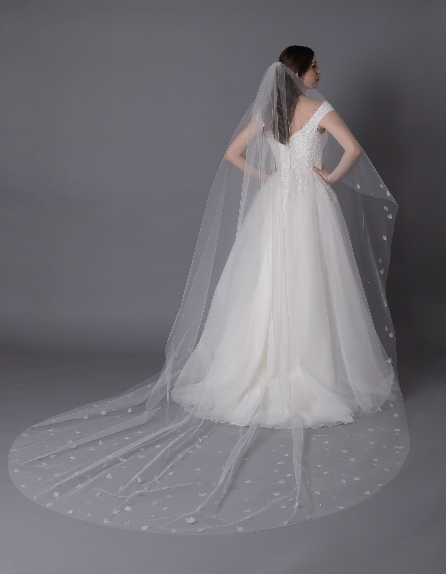 Bridal Classics Single Tier Veils MV-2615