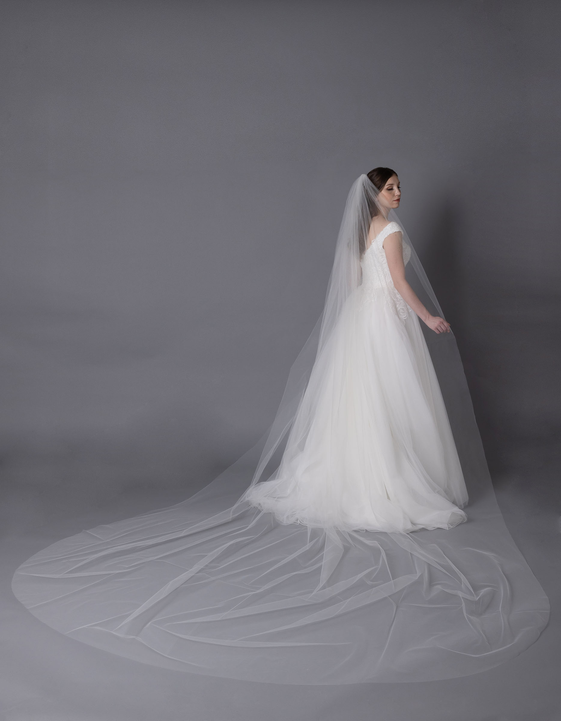 Bridal Classics Single Tier Veils V-852